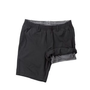 NEW WITH TAGS - Men's Hollywood Jeans Ultimate Shorts